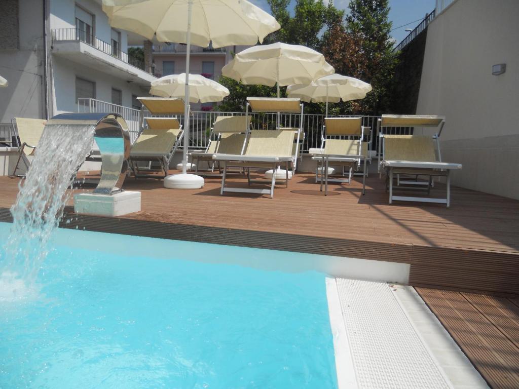Hotel Villa Anthea Garda  Ngoại thất bức ảnh